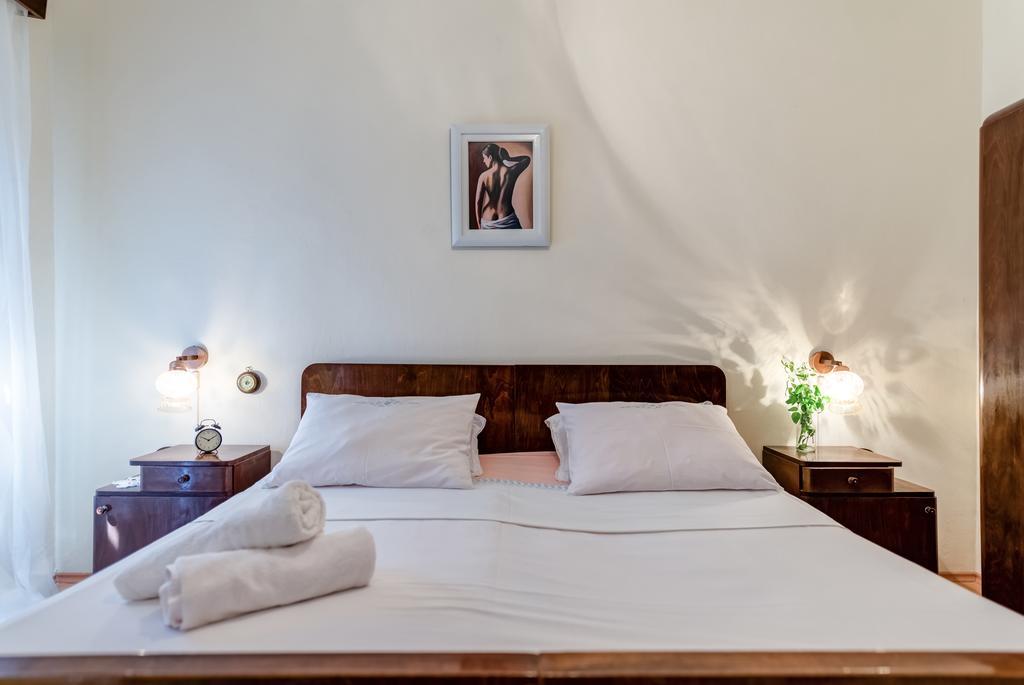 Apartments Bralic Vis Kültér fotó