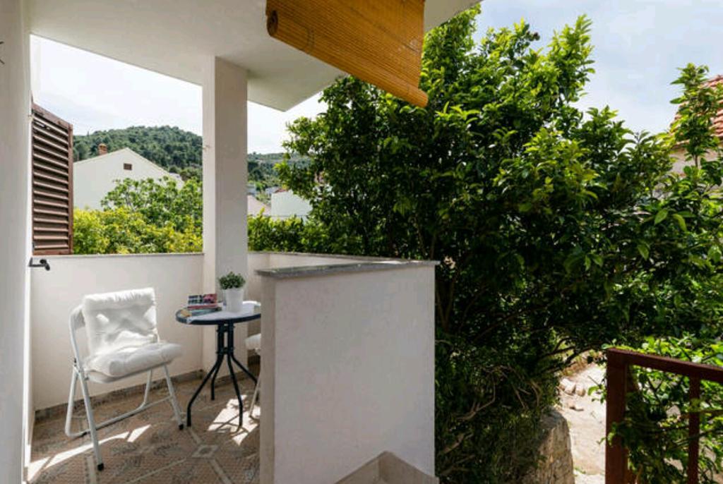 Apartments Bralic Vis Kültér fotó